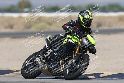 media/Oct-13-2025-Moto Forza (Mon) [[a66d839500]]/3-B Group/Session 3 (Turn 16)/